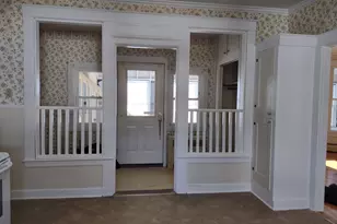 33 Washington St, Augusta, ME 04330 - Photo 4