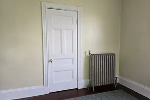 92 Pine St, Lewiston, ME 04240 - Photo 16