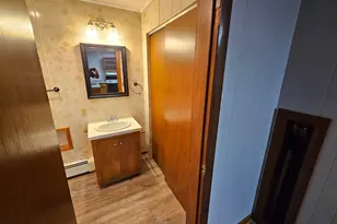 18 Leavitt St, Skowhegan, ME 04976 - Photo 10