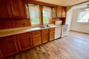 879 Hudson Rd, Glenburn, ME 04401 - Photo 28