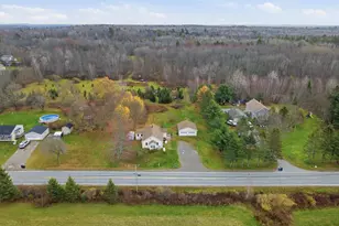 879 Hudson Rd, Glenburn, ME 04401 - Photo 4