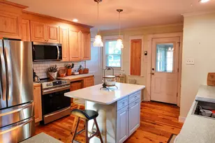 21 Androscoggin Ave, Lewiston, ME 04240 - Photo 10