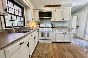 264 Cross Rd, Hancock, ME 04640 - Photo 14