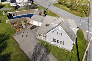 8 Benjamin St, Mars Hill, ME 04758 - Photo 6