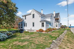 202 Two Lights Rd, Cape Elizabeth, ME 04107 - Photo 4