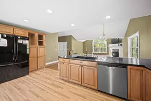 179 Monroe Rd, Hampden, ME 04444 - Photo 8