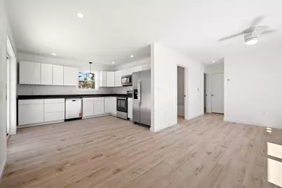 288 Elm Street, Brewer, ME 04412 - Photo 2