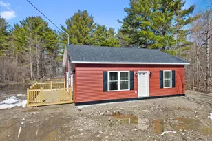 288 Elm St, Brewer, ME 04412 - Photo 1