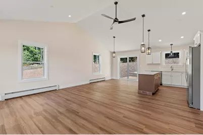 18 Hillside Drive, Raymond, ME 04071 - Photo 4