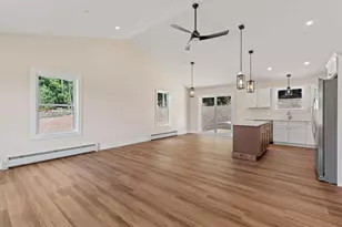 18 Hillside Dr, Raymond, ME 04071 - Photo 4