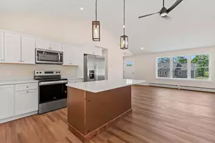 18 Hillside Dr, Raymond, ME 04071 - Photo 6