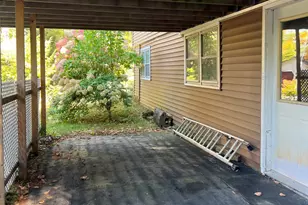 795 Memorial Dr, Winthrop, ME 04364 - Photo 4