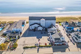 39 W Grand Ave, Old Orchard Beach, ME 04064 - Photo 2