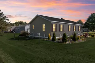 16 Pauline St, Sabattus, ME 04280 - Photo 38