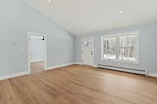 24 Hillside Dr, Raymond, ME 04071 - Photo 8