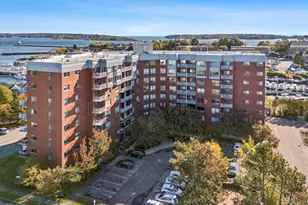 148 Breakwater Dr, South Portland, ME 04106 - Photo 2