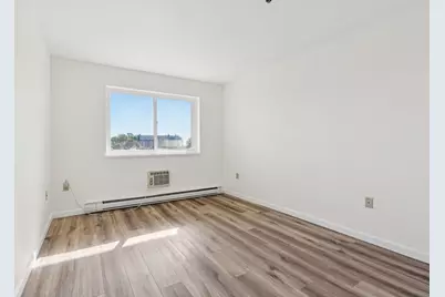 148 Breakwater Drive #513, South Portland, ME 04106 - Photo 8