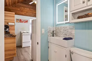 2 Wintergreen St, Old Orchard Beach, ME 04064 - Photo 16