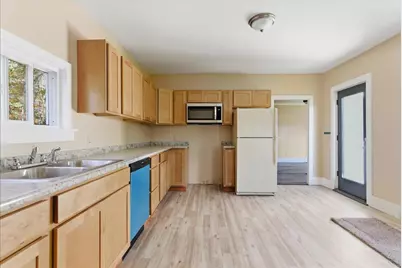 1671 Federal Road, Livermore, ME 04253 - Photo 10