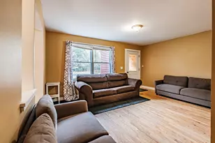 19 Mountain View Cir, Bethel, ME 04217 - Photo 10