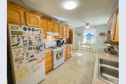 2740 Ohio Street, Glenburn, ME 04401 - Photo 8