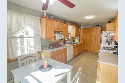 2740 Ohio Street, Glenburn, ME 04401 - Photo 12