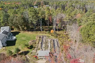 17 Chestnut Dr, Topsham, ME 04086 - Photo 12