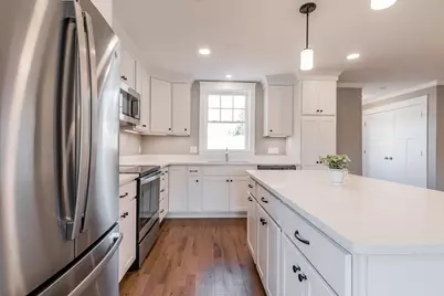 195 Falcon Crest Drive #34, Gorham, ME 04038 - Photo 8