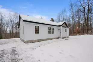 33 Lawson Ridge Ln, Richmond, ME 04357 - Photo 4