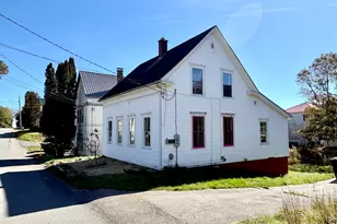 40 Shackford St, Eastport, ME 04631 - Photo 2