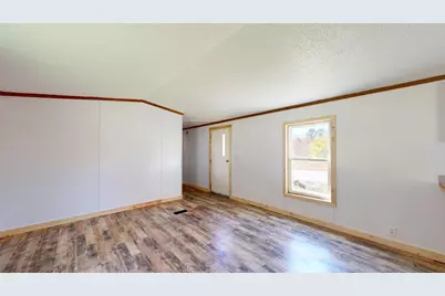 1059 Main Street, Jay, ME 04239 - Photo 8
