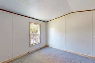 1059 Main St, Jay, ME 04239 - Photo 16