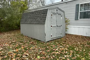 7 Oxbow Dr, Lewiston, ME 04240 - Photo 18