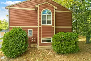 13 Lincoln Woods Ln, Waterville, ME 04901 - Photo 6