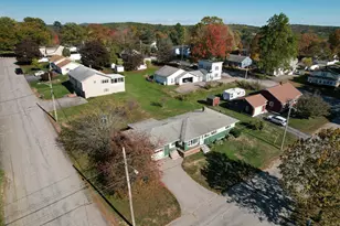 10 Nash St, Lewiston, ME 04240 - Photo 4