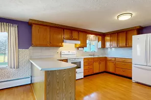 10 Nash St, Lewiston, ME 04240 - Photo 18