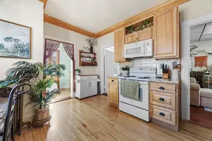 8 Cottage St, Milbridge, ME 04658 - Photo 2