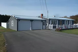 24 Willow St, Calais, ME 04619 - Photo 4