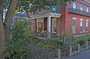 11 Lincoln St, Brunswick, ME 04011 - Photo 4