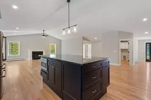 90 Green Acres Dr, Buxton, ME 04093 - Photo 10