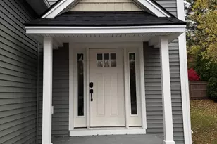 16 Harvest Hill Ln, Auburn, ME 04210 - Photo 2