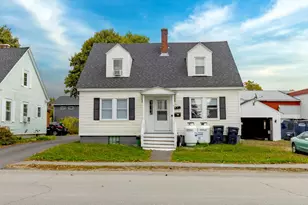 25 13th St, Bangor, ME 04401 - Photo 2