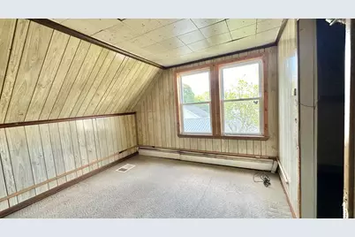 122 Knox Street, Millinocket, ME 04462 - Photo 16