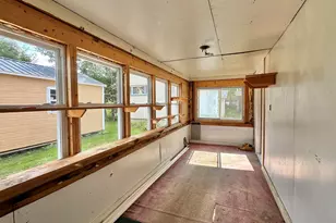 122 Knox St, Millinocket, ME 04462 - Photo 6