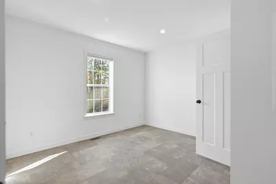16 Valerie Lane, Waterville, ME 04901 - Photo 6