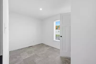 16 Valerie Lane, Waterville, ME 04901 - Photo 14