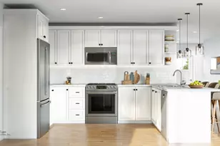 23 Village Cir, Brunswick, ME 04011 - Photo 2