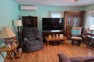 77 Billings Rd, Hermon, ME 04401 - Photo 8