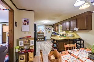 380 Vinal St, Rockport, ME 04856 - Photo 8