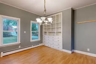 7 Hubbard St, Saco, ME 04072 - Photo 12